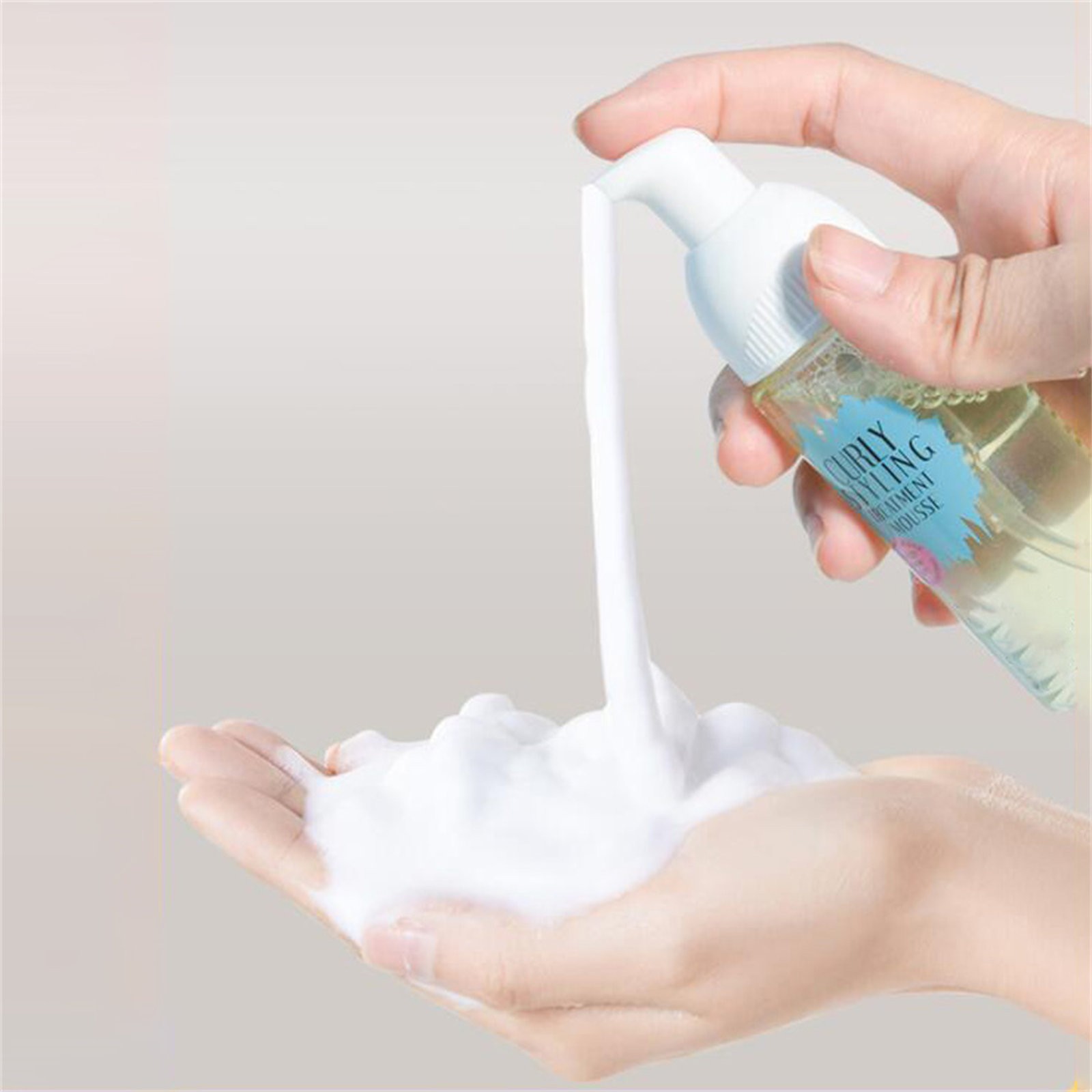 Hair and Deep Conditioner Flexible Hold Coconut Milk Curl Foam Curl